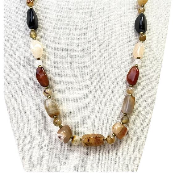 Vintage Necklace Polished Smooth Natural Stones Beggar Beads 1960s Barrel Clasp - Picture 9 of 14